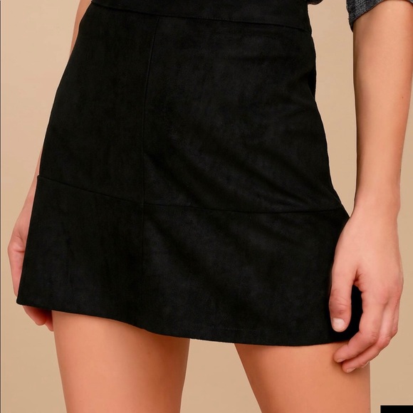 Lulus Black Seude Mini Skirt - Picture 3 of 3